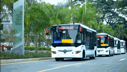 深圳无人驾驶公交车上路 开启无人驾驶新时代